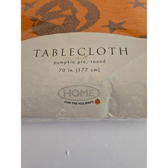 Pumpkin Pie Round Halloween Fall Home for the Holidays Tablecloth 70" - Picture 2 of 6